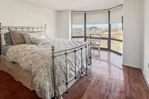 2020 Walnut St, Philadelphia, PA 19103 - Photo 5