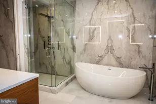 1911 Walnut St, Philadelphia, PA 19103 - Photo 7