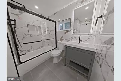 1307 N Randolph Street, Philadelphia, PA 19122 - Photo 5