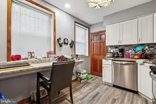 2415 Sharswood St, Philadelphia, PA 19121 - Photo 11