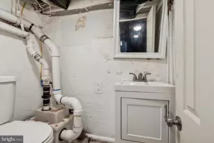 2415 Sharswood St, Philadelphia, PA 19121 - Photo 25