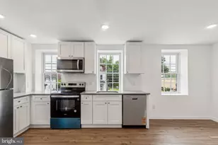 7039 Ridge Ave, Philadelphia, PA 19128 - Photo 5