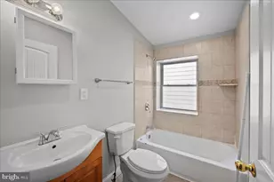 1325 N Franklin St, Philadelphia, PA 19122 - Photo 39