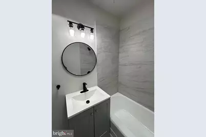 2426 S Millick Street, Philadelphia, PA 19142 - Photo 17