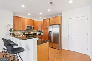 600 S 24th St, Philadelphia, PA 19146 - Photo 11