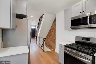 2636 Manton St, Philadelphia, PA 19146 - Photo 11