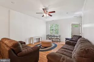 2258 N 12th St, Philadelphia, PA 19133 - Photo 3