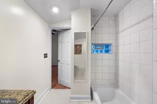 1114 Snyder Ave, Philadelphia, PA 19148 - Photo 11