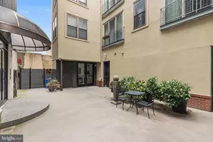 712 N 2nd St, Philadelphia, PA 19123 - Photo 31