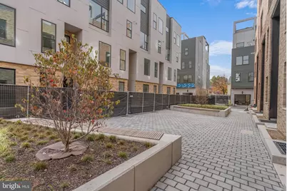 635 N 7th Street #H2A, Philadelphia, PA 19123 - Photo 21