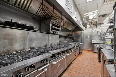 1141 Pine Street, Philadelphia, PA 19107 - Photo 5