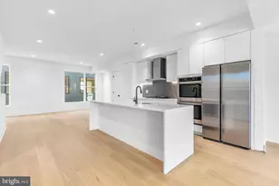 635 N 7th St, Philadelphia, PA 19123 - Photo 5