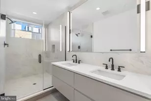 635 N 7th St, Philadelphia, PA 19123 - Photo 19