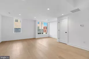 635 N 7th St, Philadelphia, PA 19123 - Photo 9