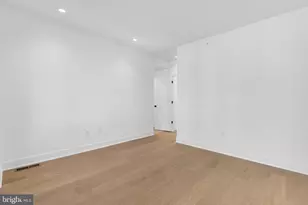 635 N 7th St, Philadelphia, PA 19123 - Photo 17