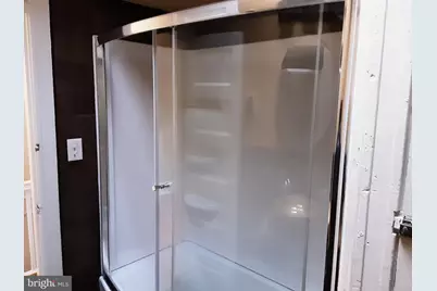 5728 Florence Avenue, Philadelphia, PA 19143 - Photo 25