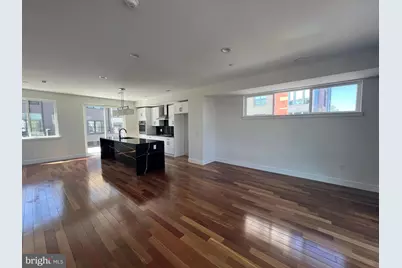 678 N 13th Street, Philadelphia, PA 19123 - Photo 9