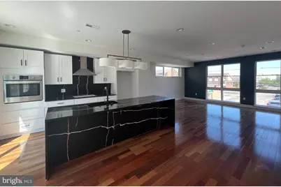 678 N 13th Street, Philadelphia, PA 19123 - Photo 7