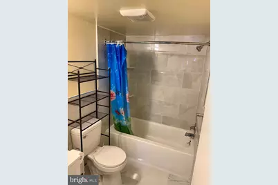 201 N 9th Street, Philadelphia, PA 19107 - Photo 11