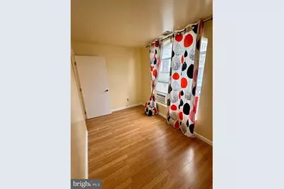 201 N 9th Street, Philadelphia, PA 19107 - Photo 15