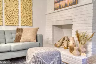 1026 Pine St, Philadelphia, PA 19107 - Photo 29