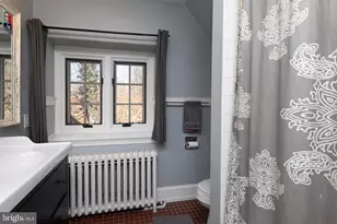 8401 St Martins Ln, Philadelphia, PA 19118 - Photo 25