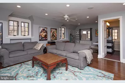 8401 Saint Martins Lane, Philadelphia, PA 19118 - Photo 23