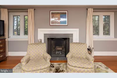 8401 Saint Martins Lane, Philadelphia, PA 19118 - Photo 35