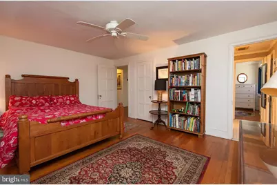 8401 Saint Martins Lane, Philadelphia, PA 19118 - Photo 27