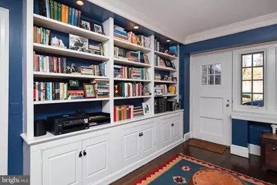 8401 Saint Martins Lane, Philadelphia, PA 19118 - Photo 21