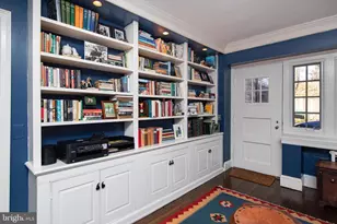 8401 St Martins Ln, Philadelphia, PA 19118 - Photo 21