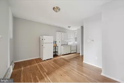 37 S 60th St, Philadelphia, PA 19139 - Photo 11