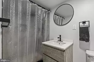 6646 Hegerman St, Philadelphia, PA 19135 - Photo 19