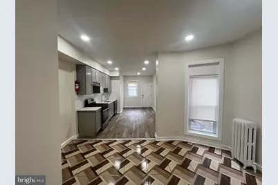 426 W Fisher Avenue, Philadelphia, PA 19120 - Photo 5