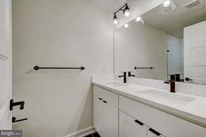 728 S 10th Street #2, Philadelphia, PA 19147 - Photo 7