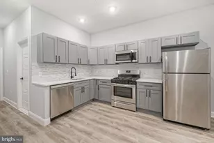 1156 S 52nd St, Philadelphia, PA 19143 - Photo 9