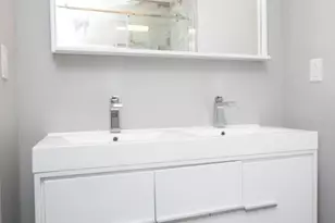 755 N Capitol St, Philadelphia, PA 19130 - Photo 29