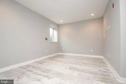 755 N Capitol Street, Philadelphia, PA 19130 - Photo 9