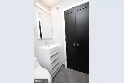 755 N Capitol Street, Philadelphia, PA 19130 - Photo 41