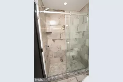 755 N Capitol Street, Philadelphia, PA 19130 - Photo 39