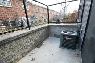 755 N Capitol St, Philadelphia, PA 19130 - Photo 15