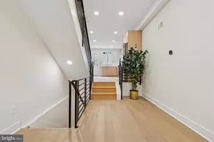 2440 E Harold St, Philadelphia, PA 19125 - Photo 7