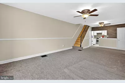 808 E Hilton Street, Philadelphia, PA 19134 - Photo 5