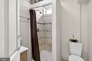 808 E Hilton St, Philadelphia, PA 19134 - Photo 17