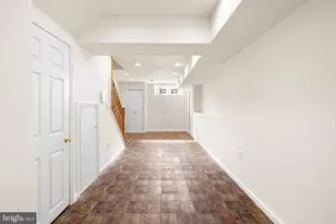 2121 Montrose St, Philadelphia, PA 19146 - Photo 25