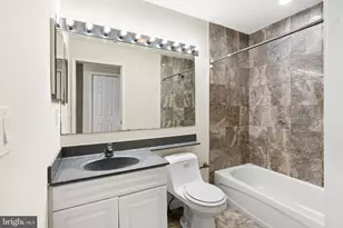 2121 Montrose St, Philadelphia, PA 19146 - Photo 23