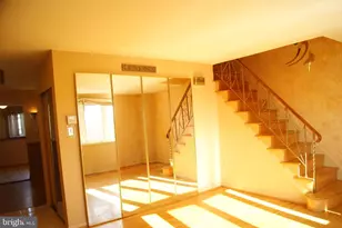 7314 Hill Rd, Philadelphia, PA 19128 - Photo 29