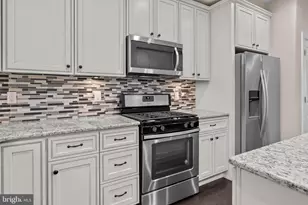 2113 Reed St, Philadelphia, PA 19146 - Photo 5