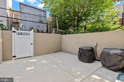 2113 Reed St, Philadelphia, PA 19146 - Photo 31