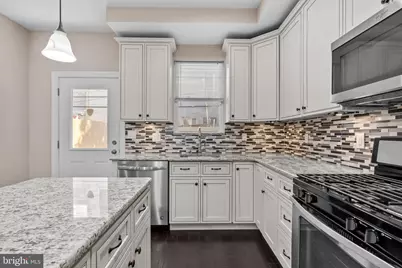 2113 Reed St, Philadelphia, PA 19146 - Photo 3